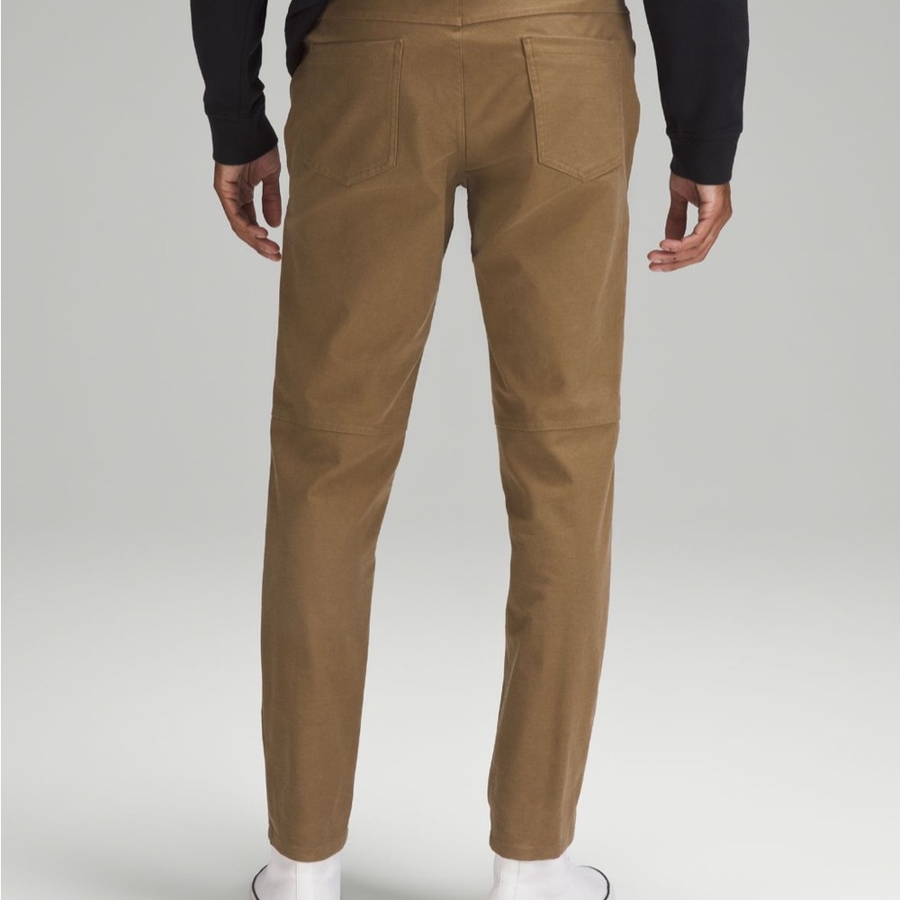 Lululemon Men’s ABC Slim-Fit 5 Pocket Pant Utilitech in Artifact Brown - Picture 6 of 8